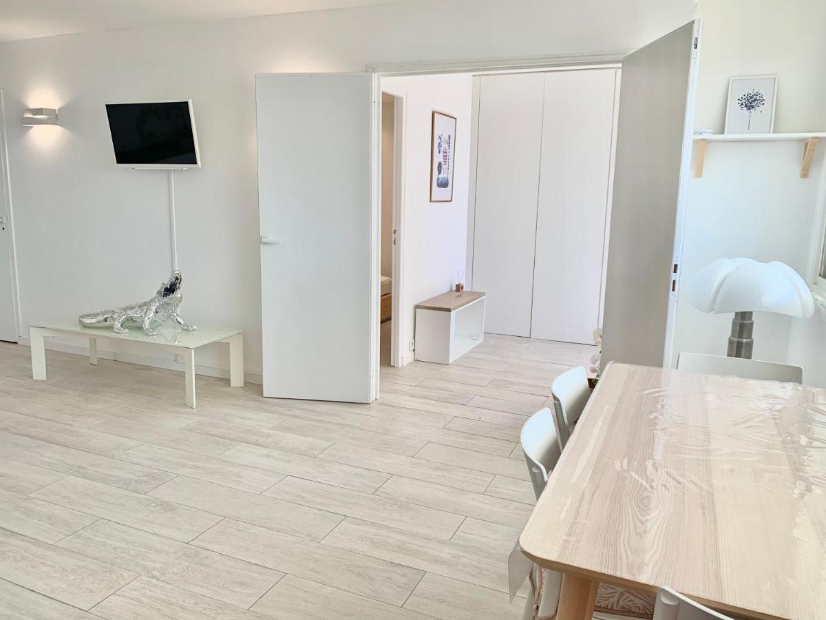 Апартаменты Loft Marina Direct Plage Вильнёв-Лубе Экстерьер фото