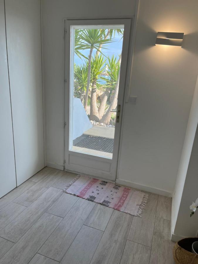 Апартаменты Loft Marina Direct Plage Вильнёв-Лубе Экстерьер фото