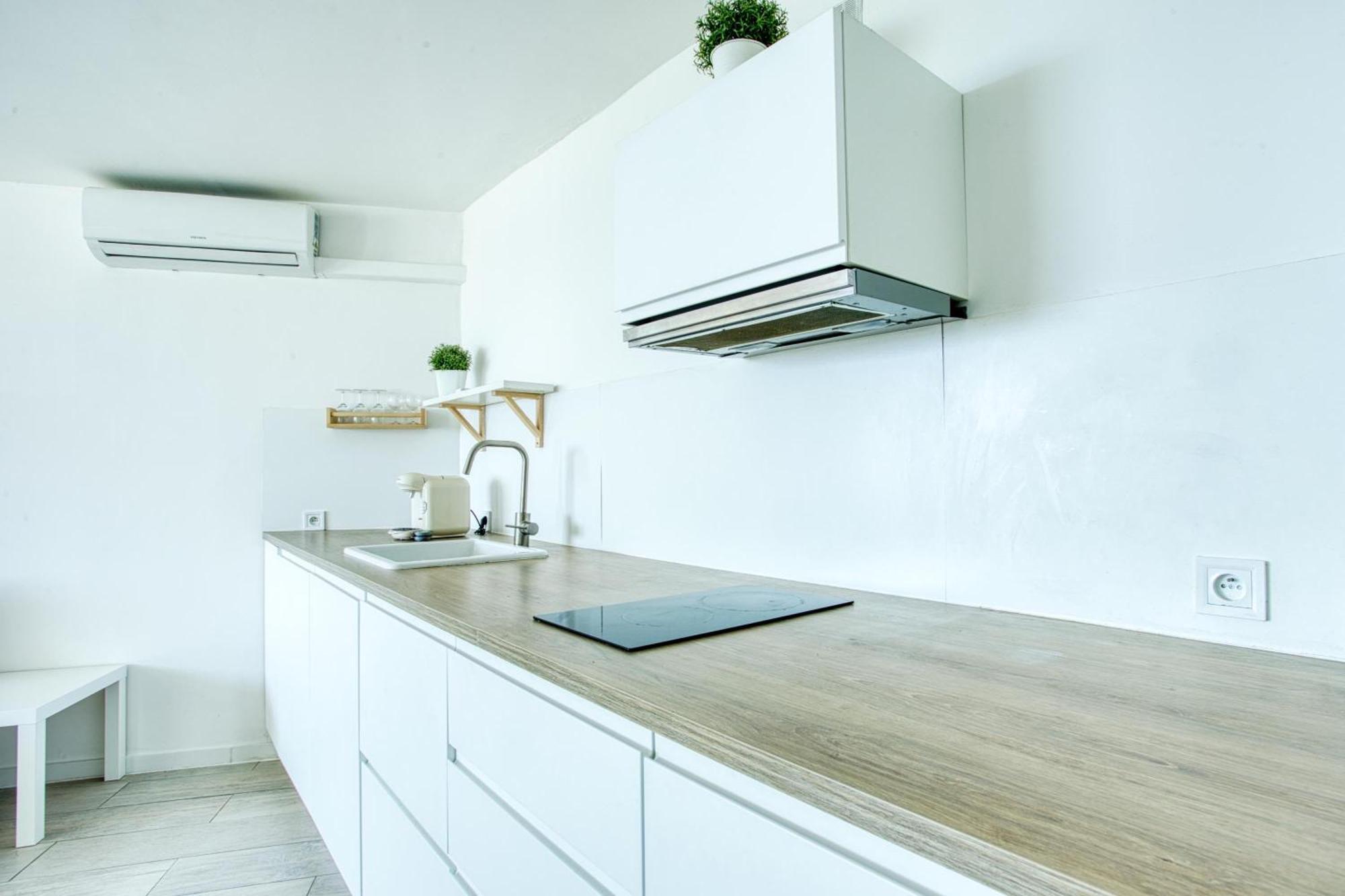 Апартаменты Loft Marina Direct Plage Вильнёв-Лубе Экстерьер фото